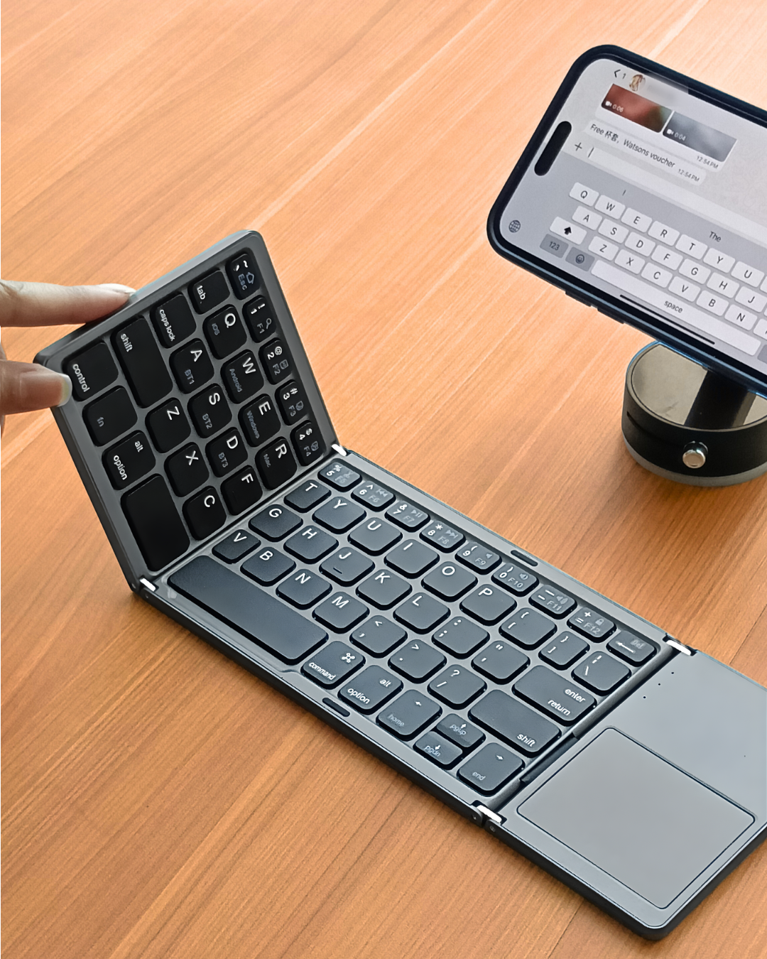 B033 Foldable Keyboard + Touchpad (IOS & Android)